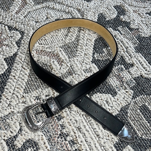 Western Belt - Picture 2 of 12